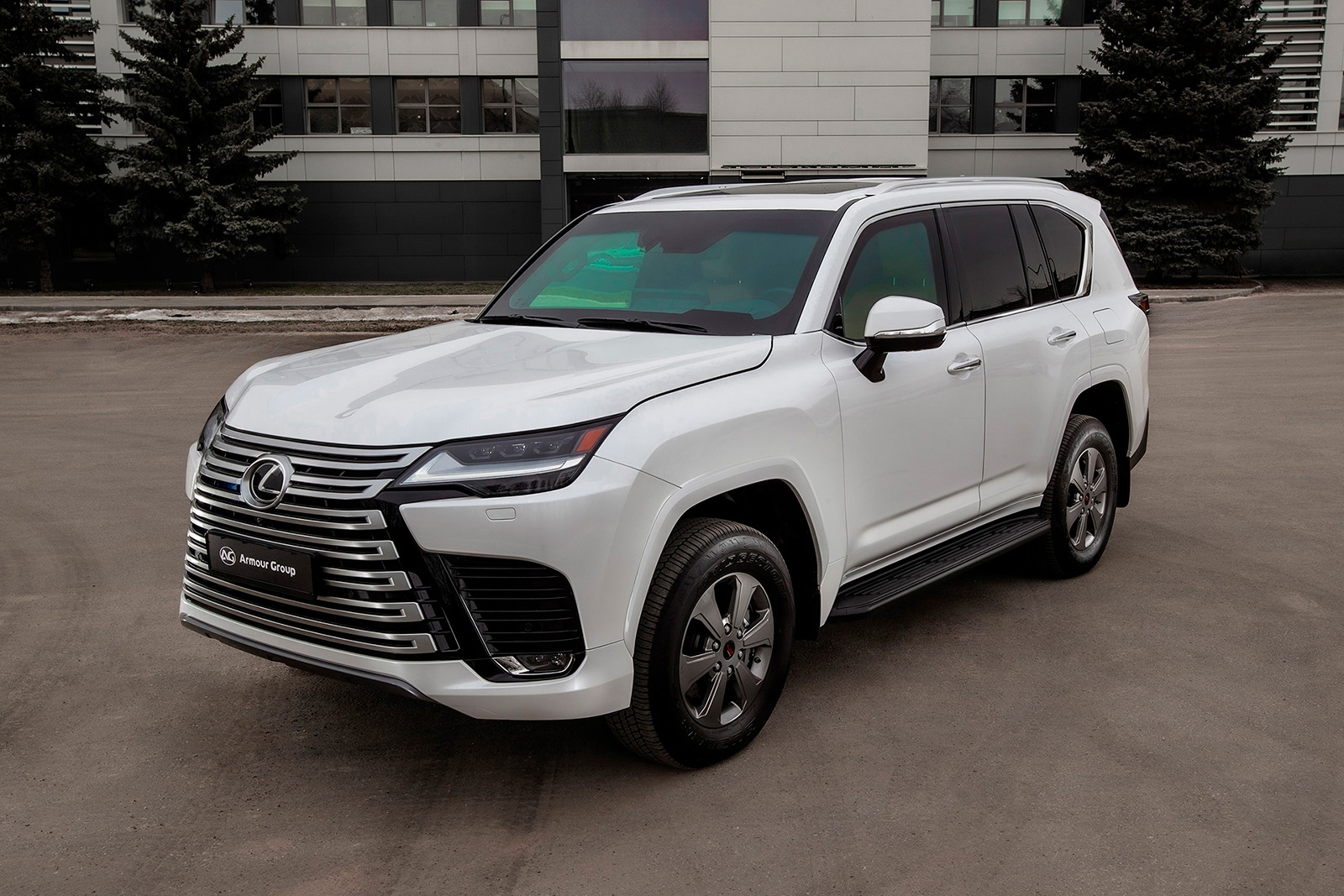 LEXUS LX 600 — закажите бронированный автомобиль в компании «АрморГрупп»,  характеристики, комплектации, фото